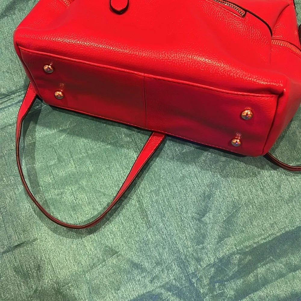 Red Purse - Picture 3 of 7